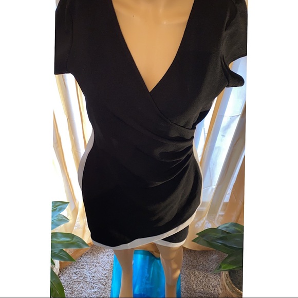 🖤🤍 𝔹𝕝𝕒𝕔𝕜&𝕨𝕙𝕚𝕥e 𝕕𝕣𝕖𝕤𝕤🤍🖤 - Picture 3 of 3